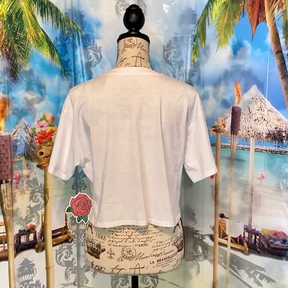 π NWT! Life Is A Beach Skeleton Surfer Half Shirt - Picture 6 of 7